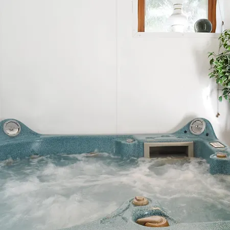 The Hayloft - 17238 *